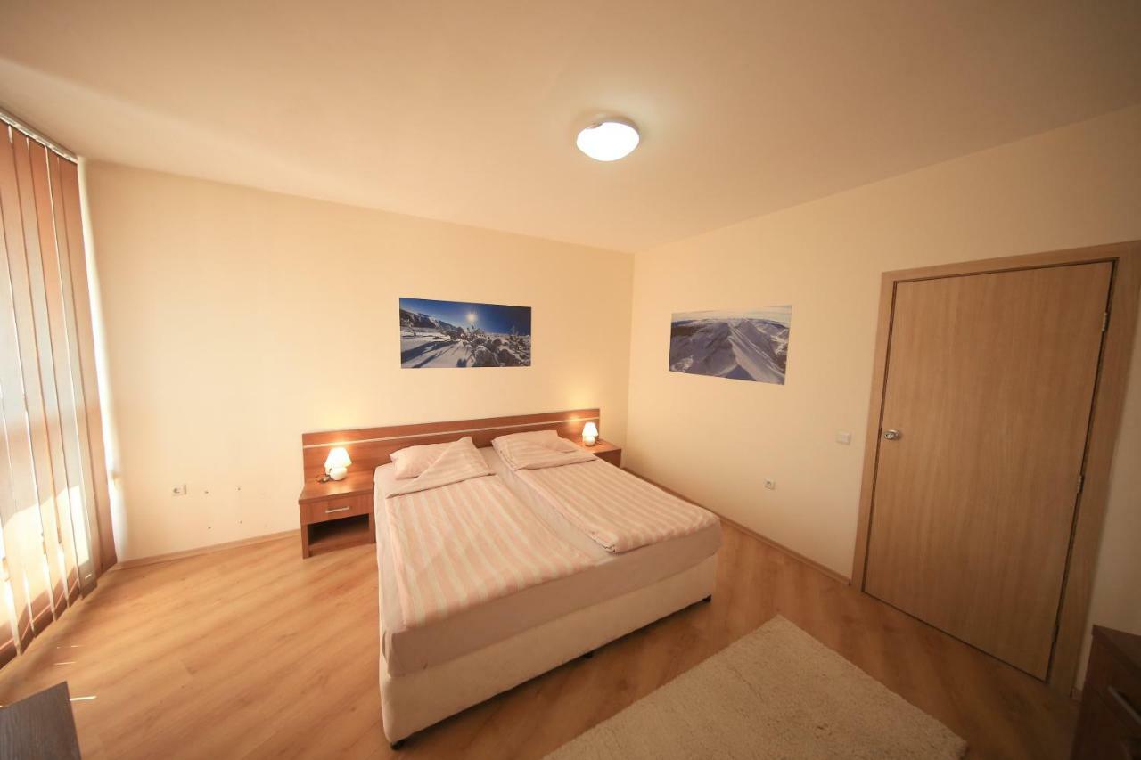 Nice And Quiet Apartment Next To Gondola Lift. Банско Экстерьер фото